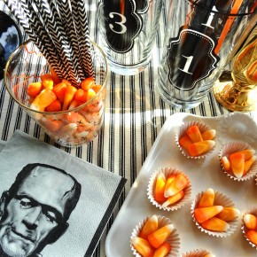 Happy Halloween! ~ Quick Cocktail Bar Setup with a Frightful Sip Happy Halloween! ~ Quick Cocktail Bar Setup with a Frightful Sip