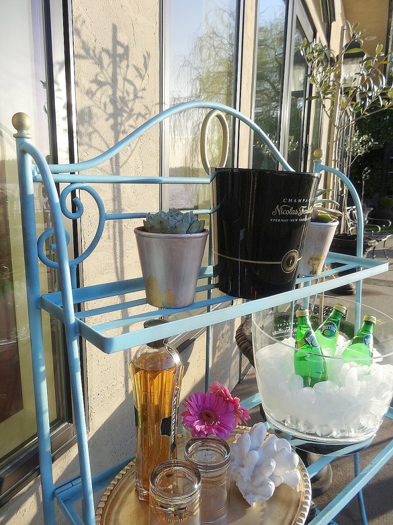 DIY Outdoor Bar - Monica Hart