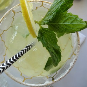 Cocktail Corner: Lemon & Mint Cooler