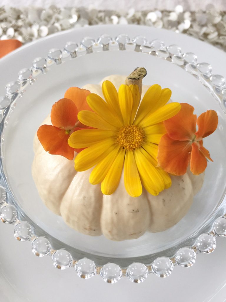 Fresh Floral No Carve DIY Pumpkins - Monica Hart La Famiglia Design