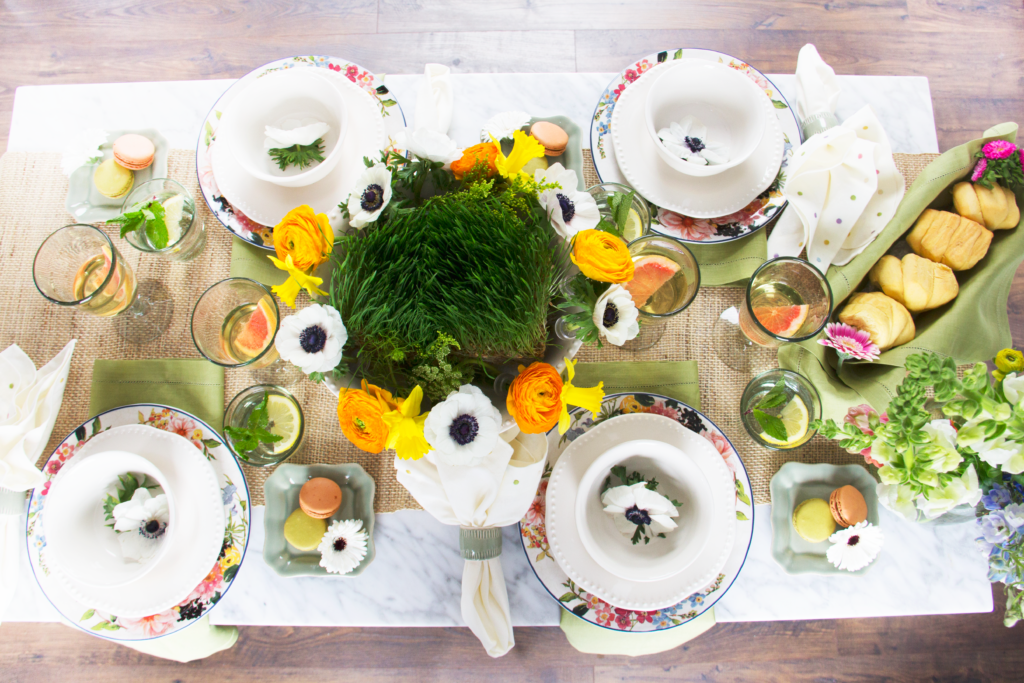 POP of Spring tablescape - Monica Hart for The Bellevue Collection